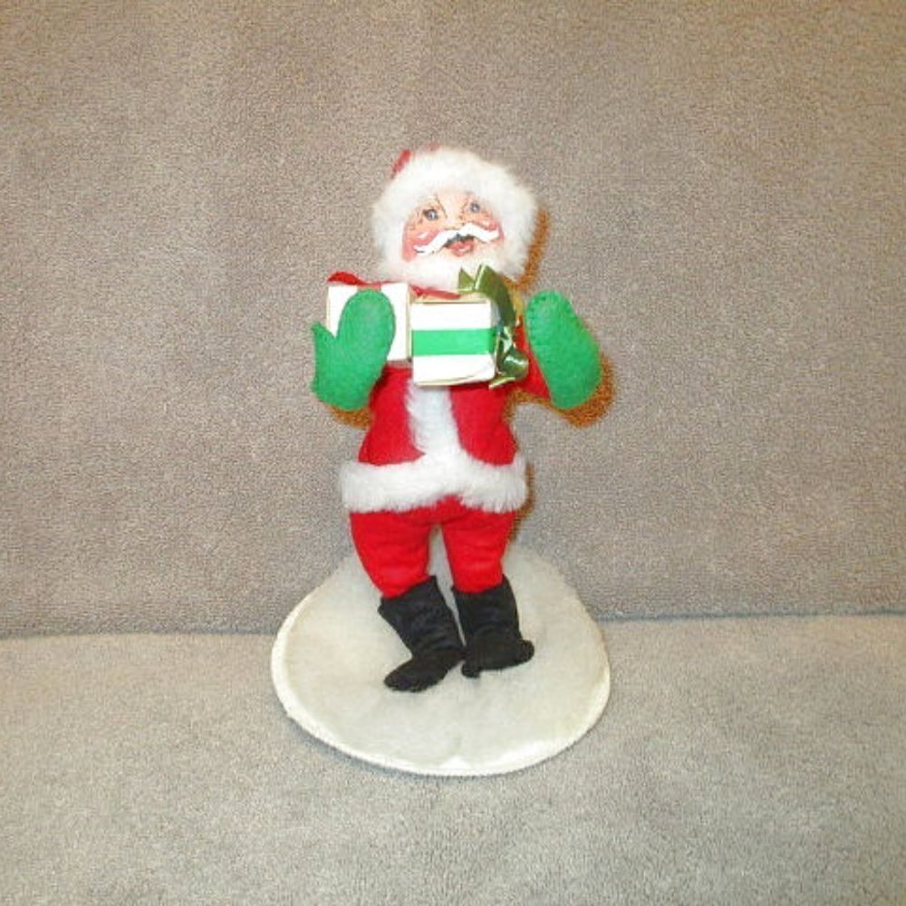 1991 Annalee Jolly Santa Claus Doll 9” Snow Stand Poseable Christmas Presents